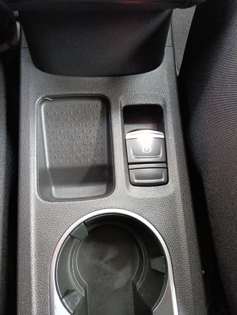 Renault Captur 1.5 Intens Blue Dci