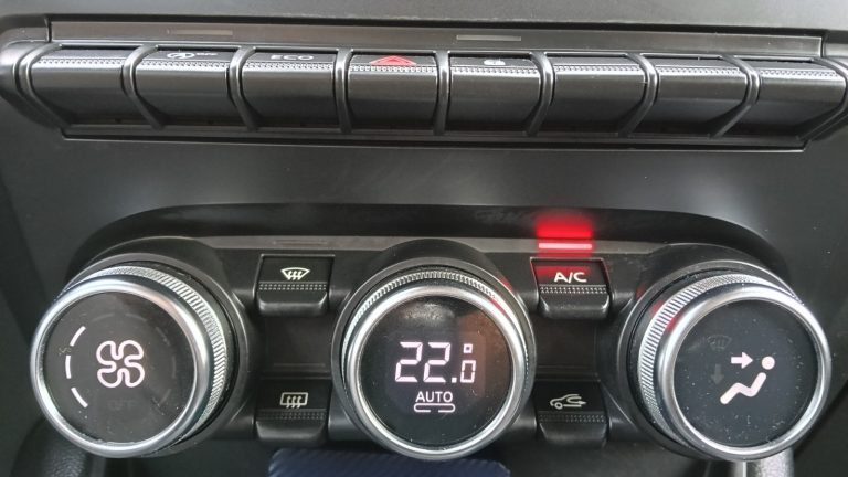 Renault Captur 1.5 Intens Blue Dci